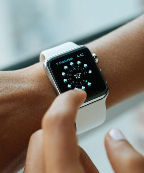 smart-watch-821557_1920